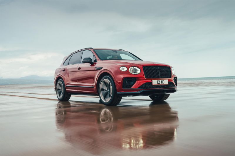 Bentley Bentayga S - The Most Sporting of Bentaygas