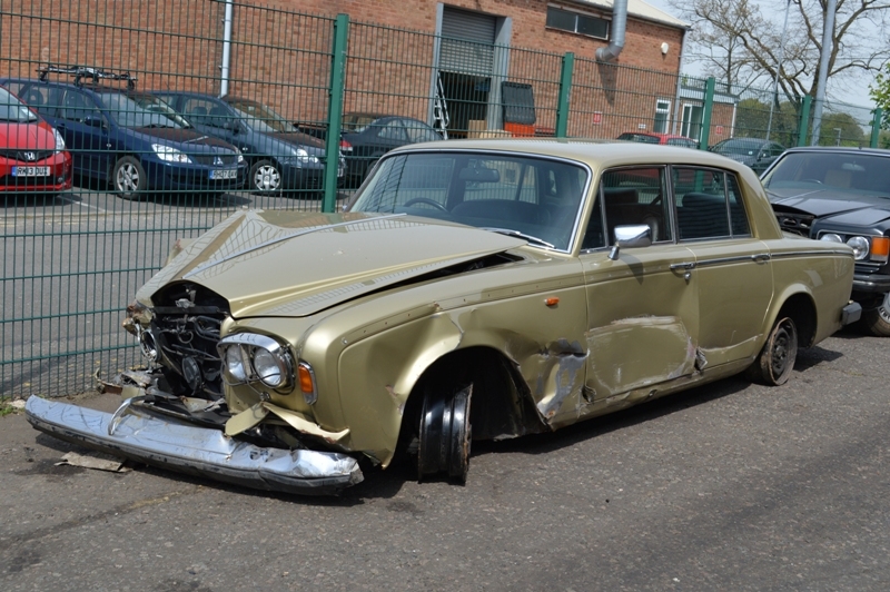 Rolls-Royce Silver Shadow II : FSD-305