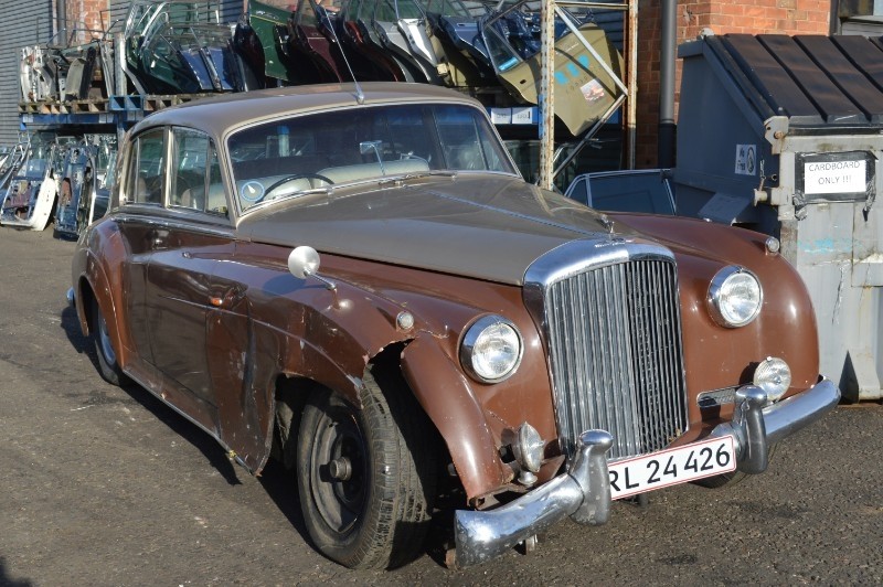 Bentley S2 : FSD-330