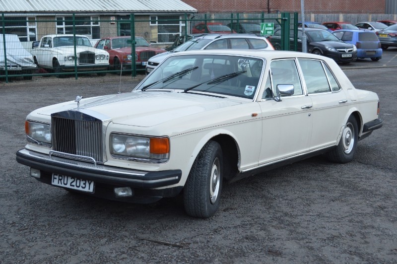 Rolls-Royce Silver Spirit : FSD-343