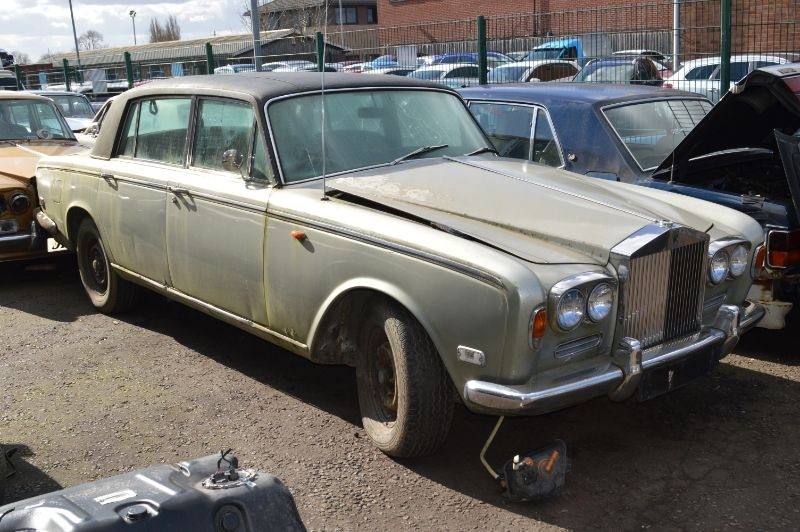 Rolls-Royce Silver Shadow LWB : FSD-530