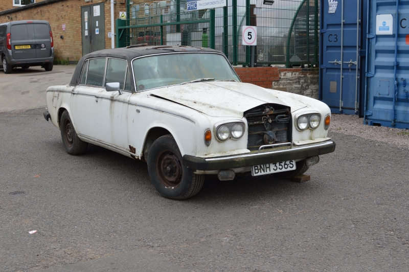 Rolls-Royce Silver Shadow II - FSD630