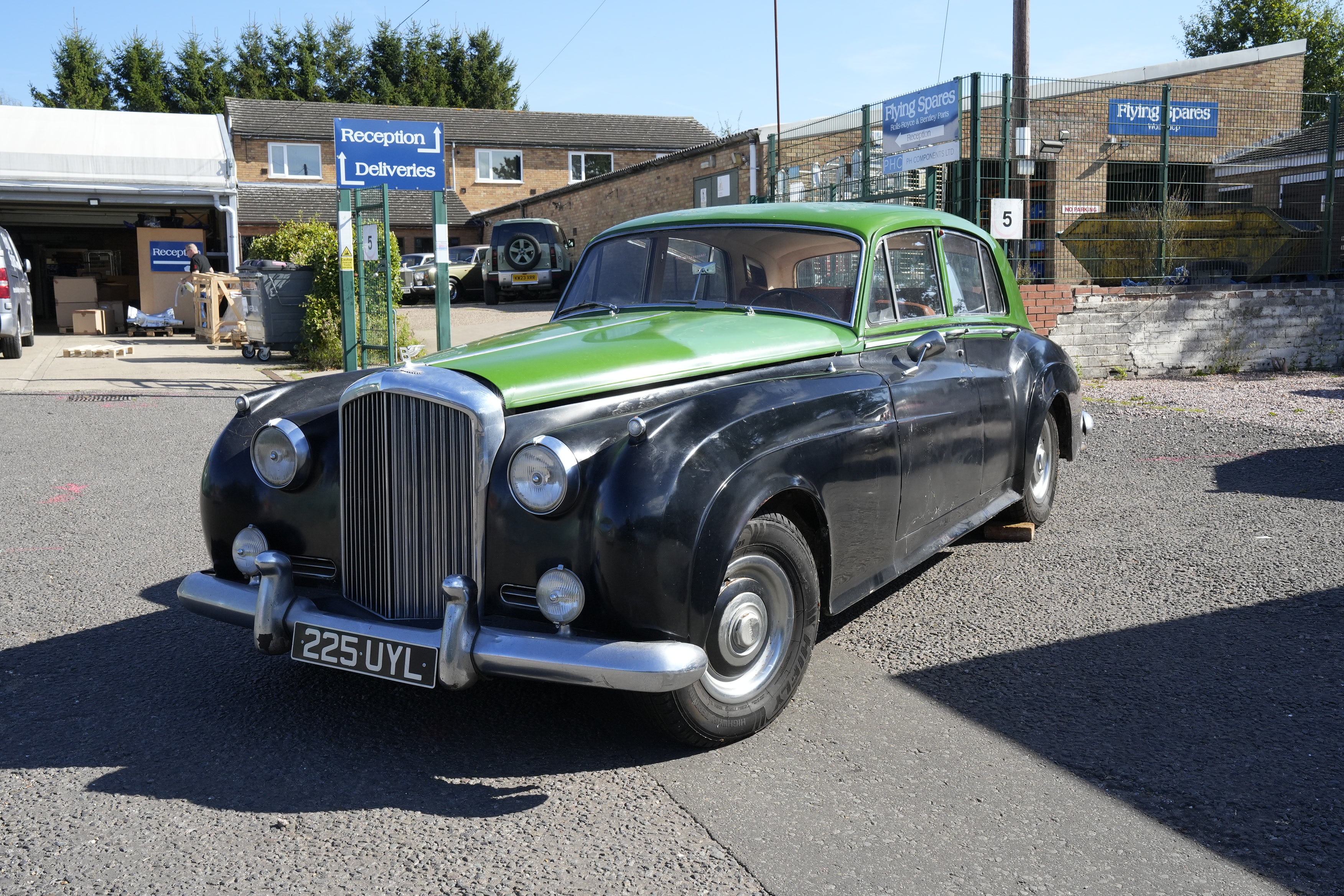 Bentley S1 - FSD750