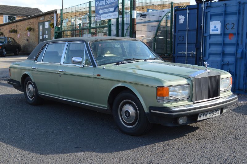 Rolls-Royce Silver Spur : FSD-553