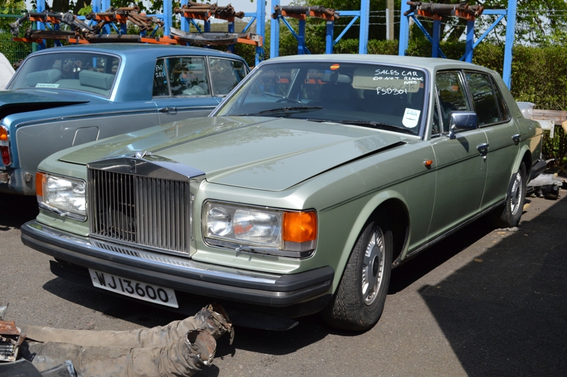 Rolls-Royce Silver Spirit