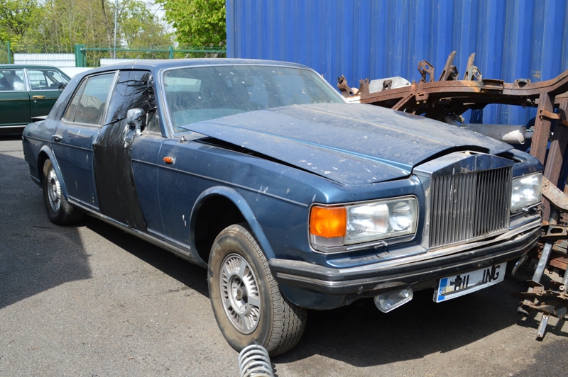 Rolls-Royce Silver Spirit