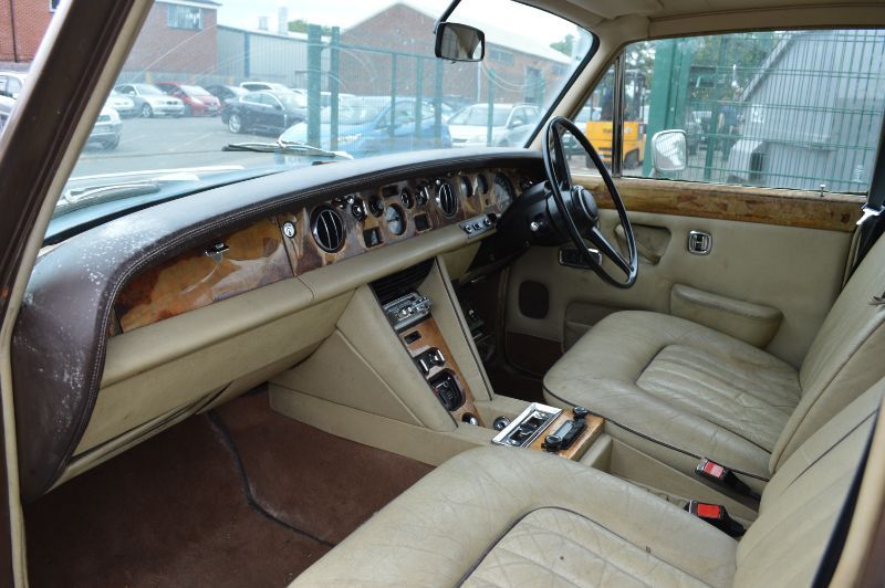 Rolls-Royce Silver Shadow