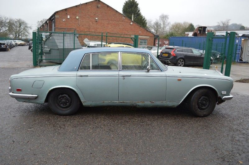 Rolls-Royce Silver Shadow