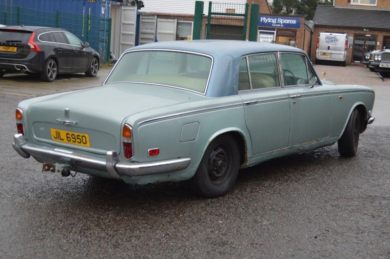 Rolls-Royce Silver Shadow