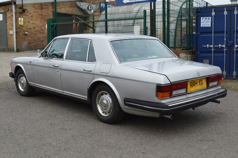 Rolls-Royce Silver Spirit