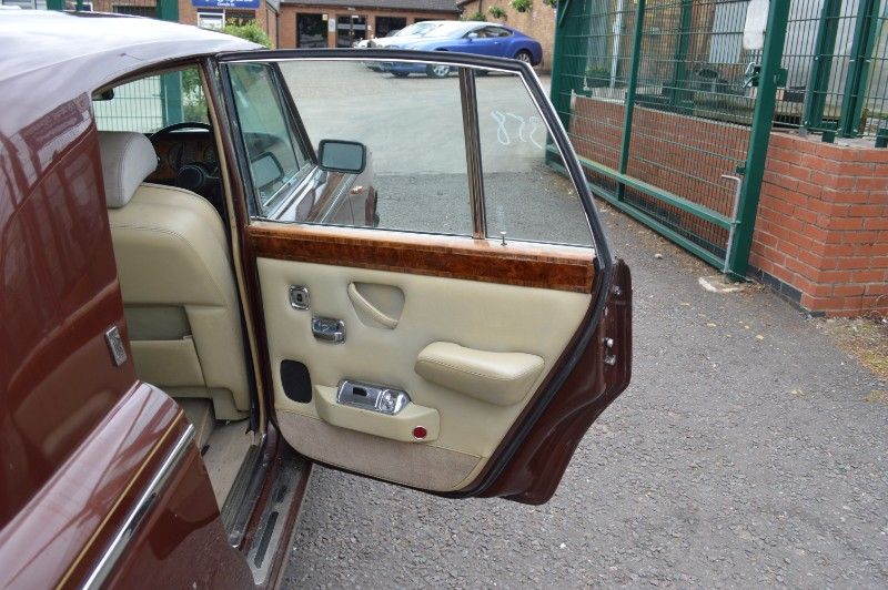 Rolls-Royce Silver Shadow II