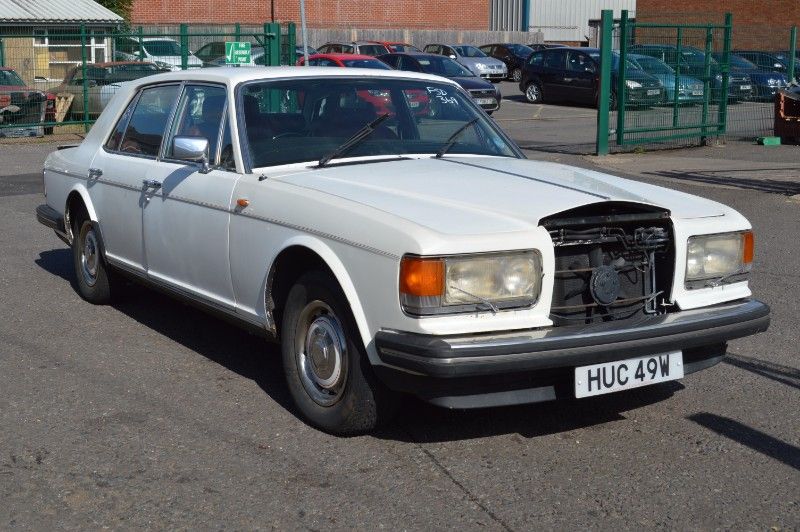 Rolls-Royce Silver Spirit