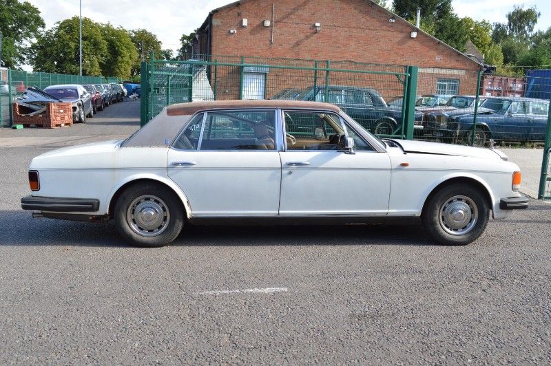 Rolls-Royce Silver Spur