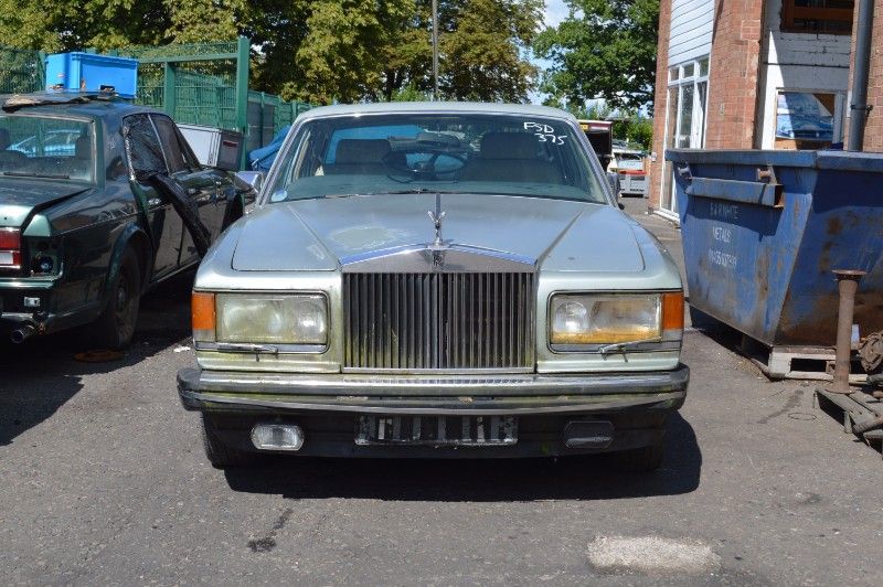 Rolls-Royce Silver Spirit