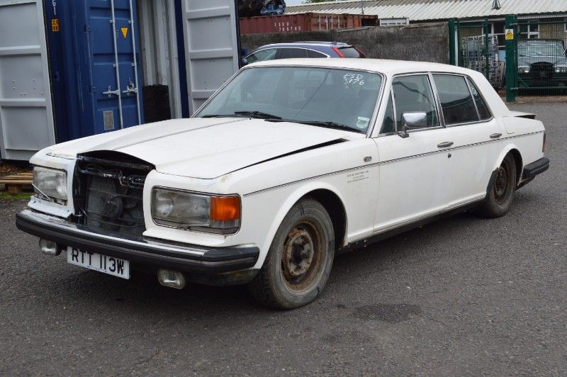 Rolls-Royce Silver Spirit