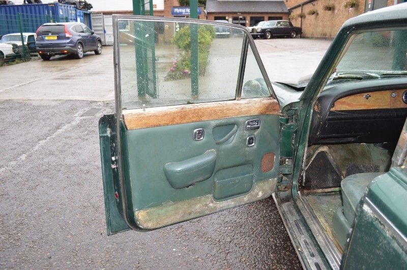 Rolls-Royce Silver Shadow