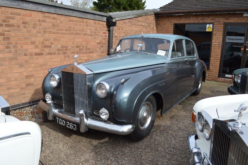 Rolls-Royce Silver Cloud  width=100%