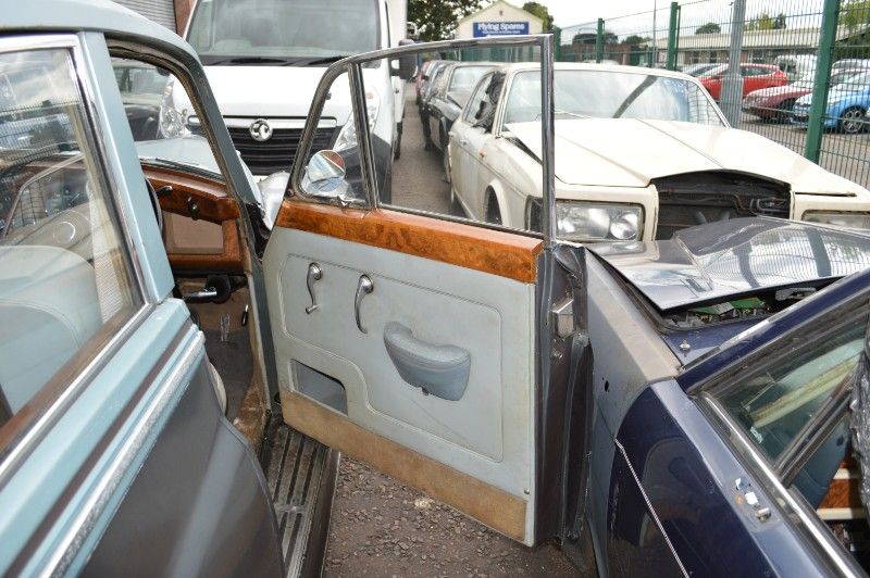 Rolls-Royce Silver Cloud  width=100%