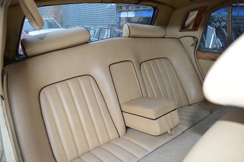 Rolls-Royce Silver Shadow LWB