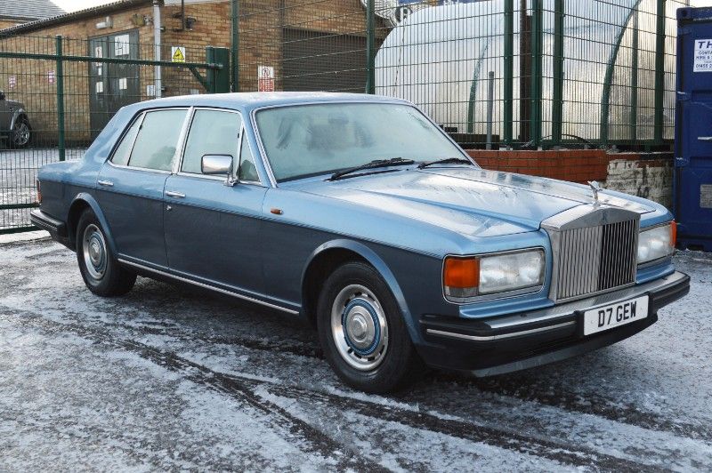 Rolls-Royce Silver Spirit  width=100%