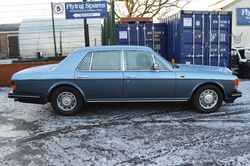 Rolls-Royce Silver Spirit  width=100%