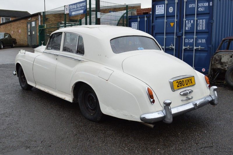 Rolls-Royce Silver Cloud II  width=100%