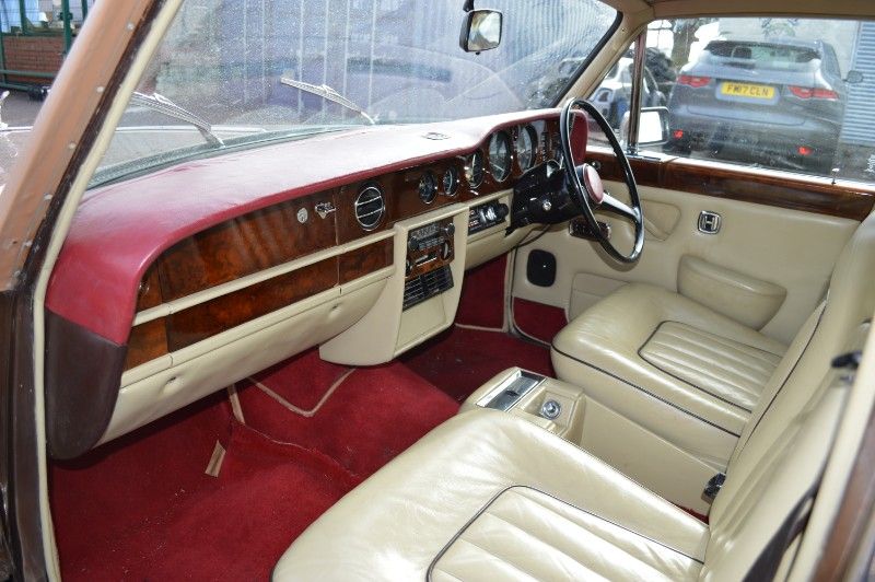 Rolls-Royce Silver Shadow II  width=100%