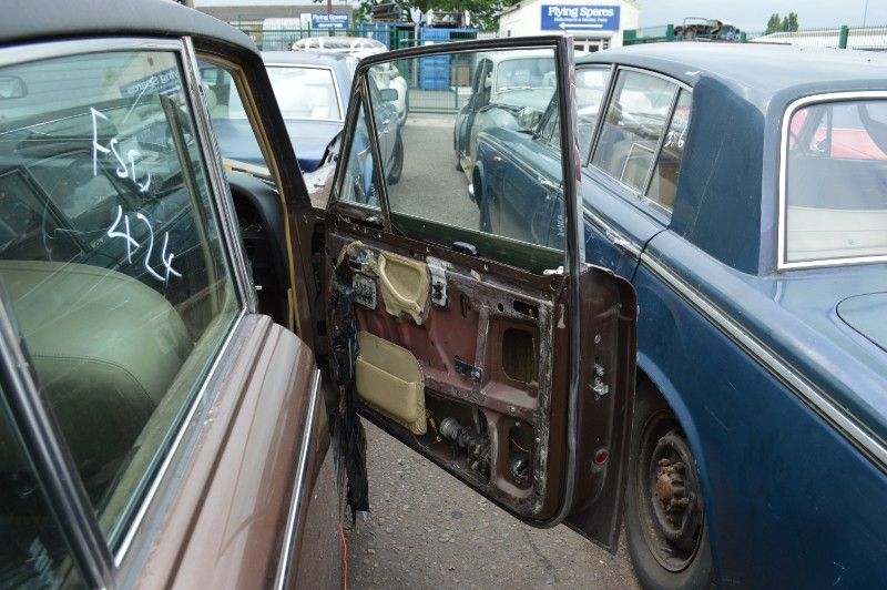 Rolls-Royce Silver Shadow  width=100%