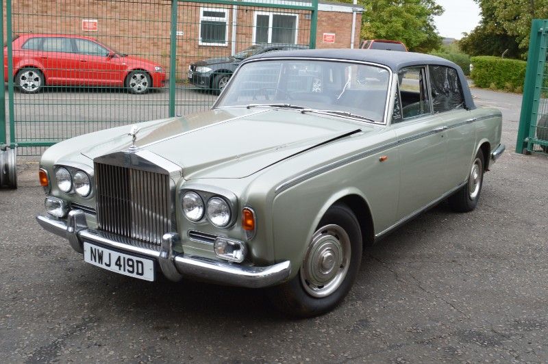 Rolls-Royce Silver Shadow