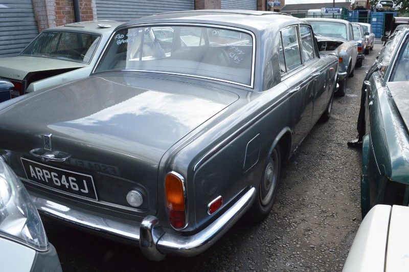 Rolls-Royce Silver Shadow  width=100%