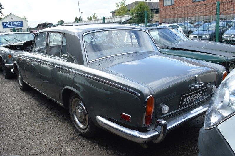 Rolls-Royce Silver Shadow  width=100%