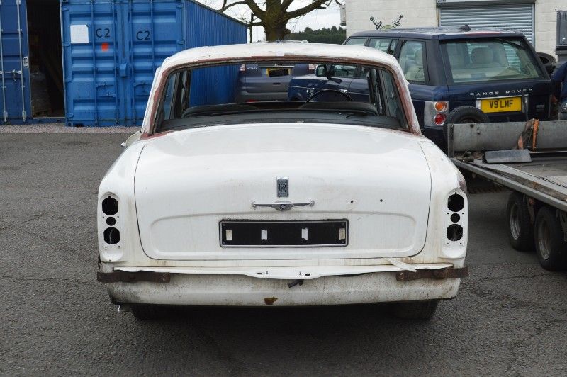 Rolls-Royce Silver Shadow  width=100%