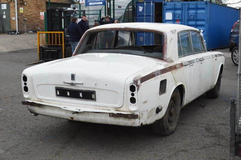 Rolls-Royce Silver Shadow  width=100%