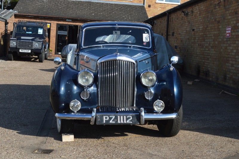 Bentley R-Type