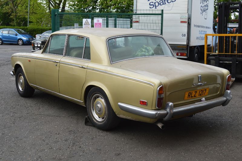 Rolls-Royce Silver Shadow  width=100%