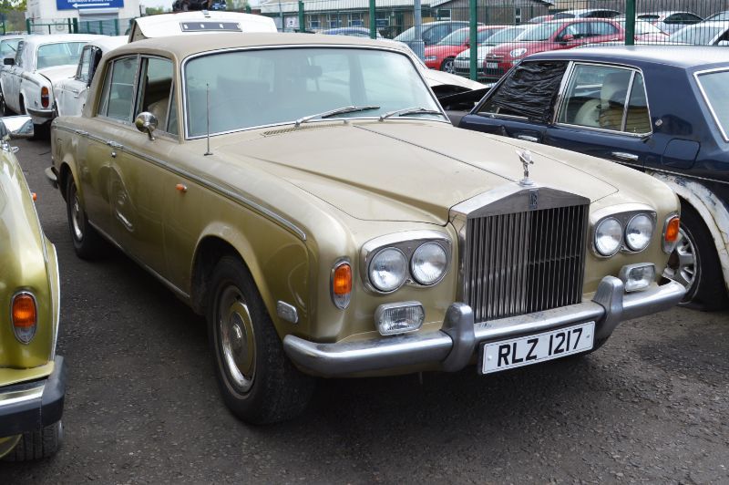 Rolls-Royce Silver Shadow  width=100%