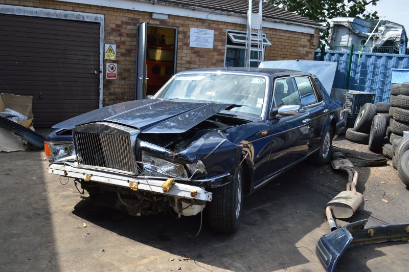 Rolls-Royce Silver Spur  width=100%