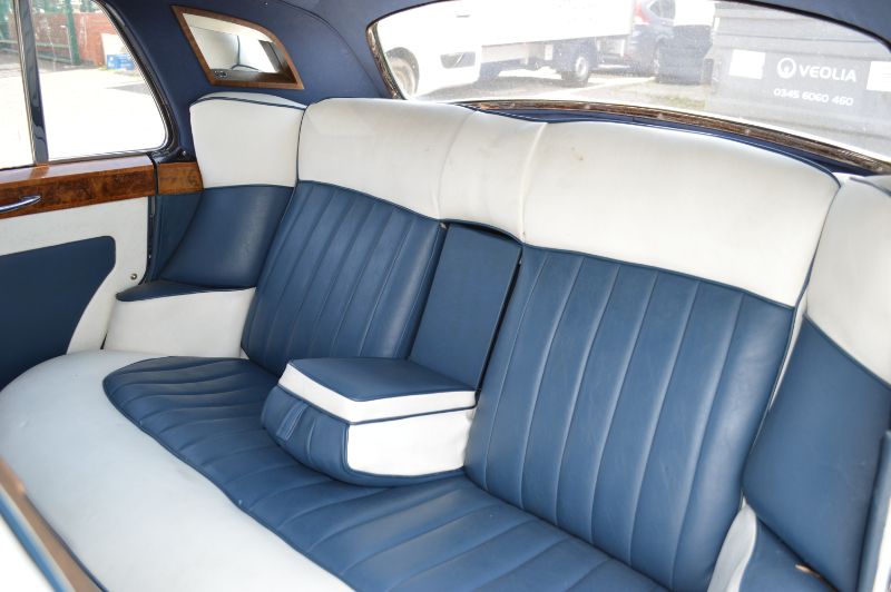 Bentley S1  width=100%