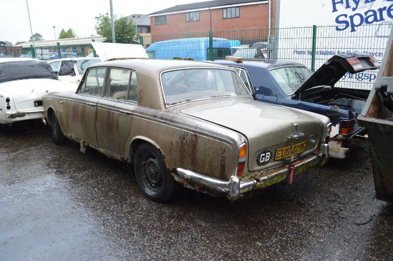 Rolls-Royce Silver Shadow  width=100%