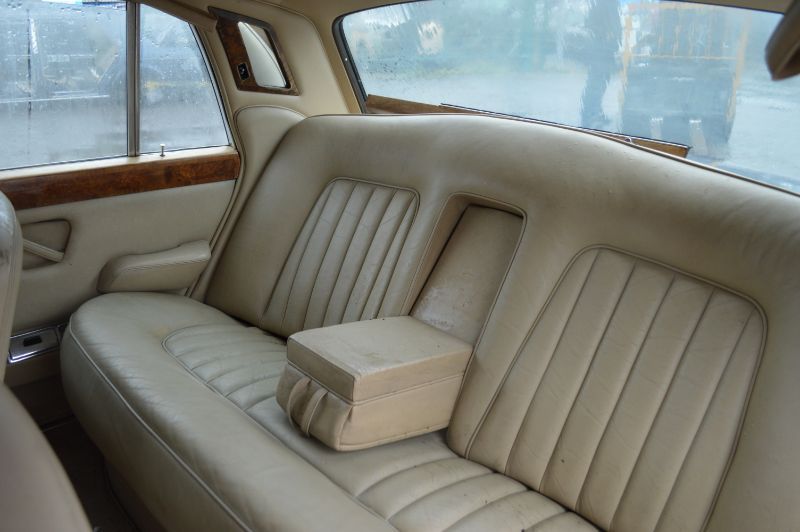 Rolls-Royce Silver Shadow  width=100%