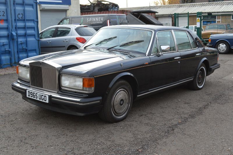 Rolls-Royce Silver Spirit  width=100%