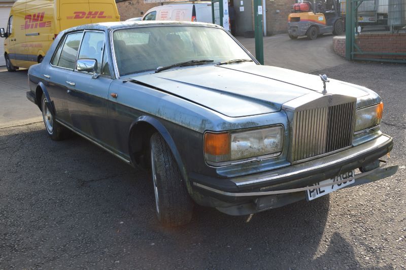 Rolls-Royce Silver Spirit  width=100%